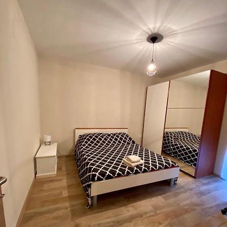 Apartment With Balcony And Free Parking Задар Экстерьер фото